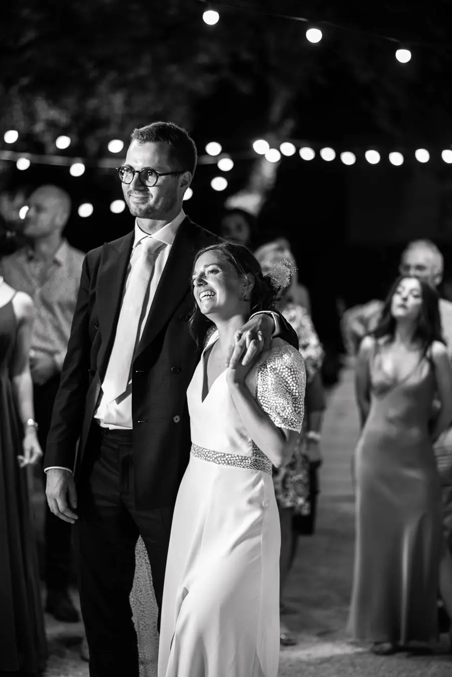 photo de mariage en noir et blanc
